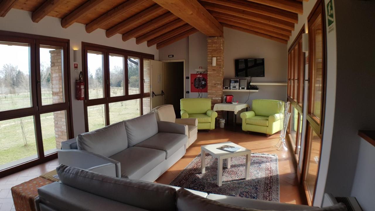 Molino Di Basso Hostel